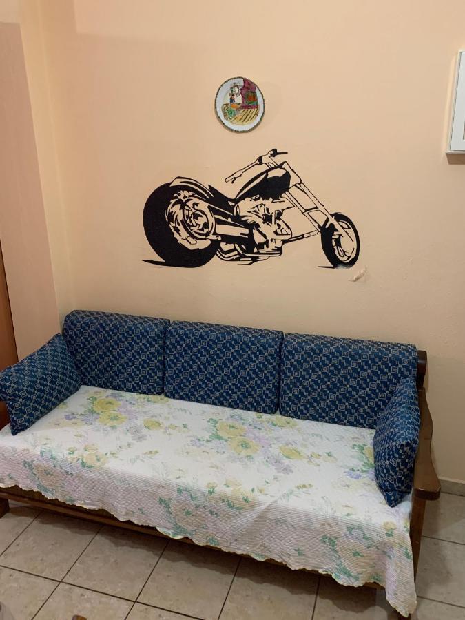 Kostas Rooms Votsi  Extérieur photo