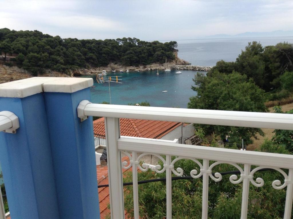 Kostas Rooms Votsi  Chambre photo